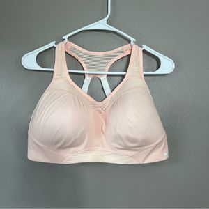 Nike XL light pink soft and stretchy high impact sports bra workout athletic